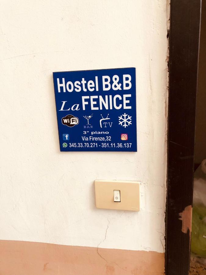 Hostel Bb La Fenice Naples Exterior photo