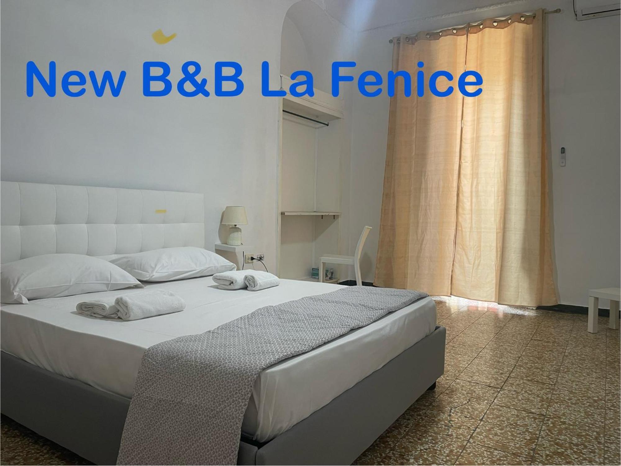 Hostel Bb La Fenice Naples Exterior photo